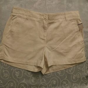 Joe fresh New with tags white shorts size 8